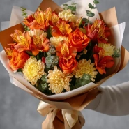 Букет с альстромериями &laquo;Тропический акцент&raquo; 0