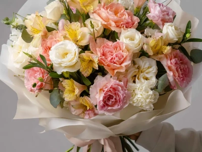 Букет с альстромериями «Альстромерия в ритме солнца»