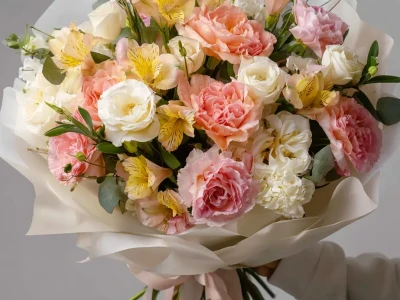 Букет с альстромериями «Альстромерия в ритме солнца»