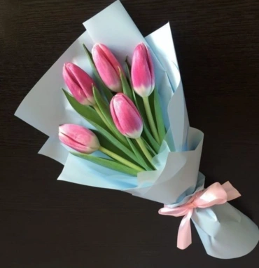 Нежные тюльпаны любви