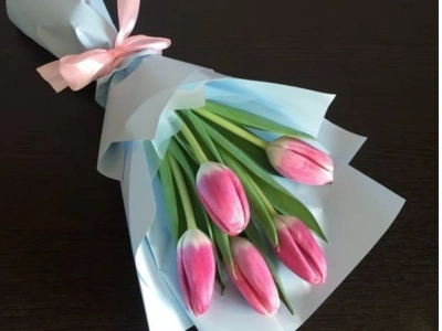 Нежные тюльпаны любви