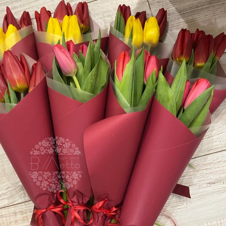 Тюльпаны в подарок