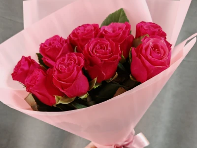 Розовый букет страсти