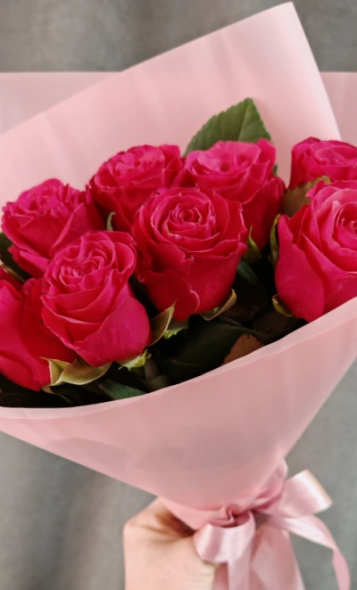 Розовый букет страсти