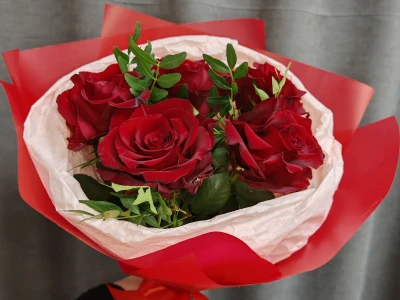 Королевские розы