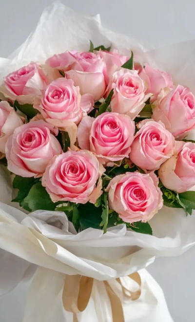 15 розовых эквадорских роз