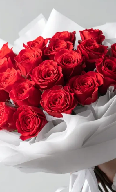 Красные розы «Пламя любви»